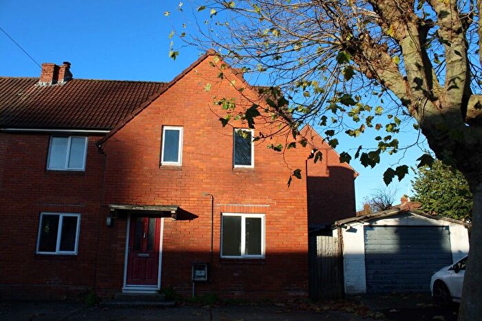 3 Bedroom End Of Terrace House To Rent In Mitchelmore Road, Yeovil, BA21