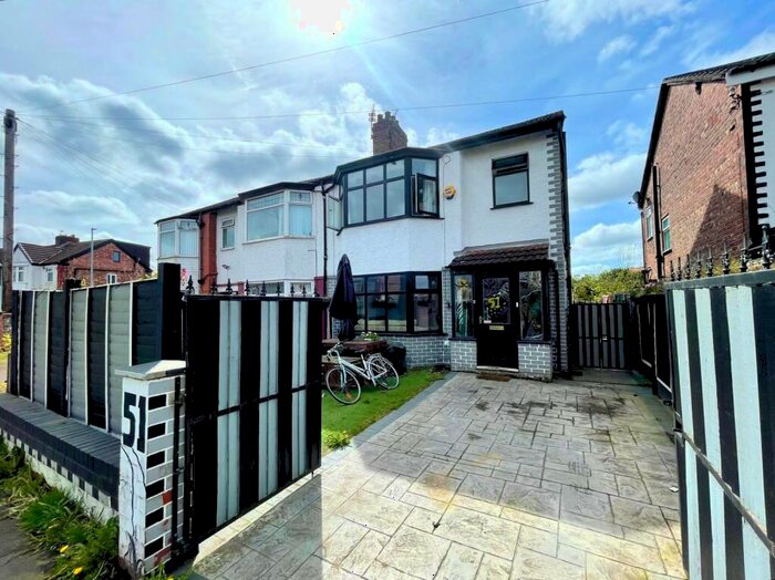 3 Bedroom House To Rent In Kensington Road, Chorlton, M21