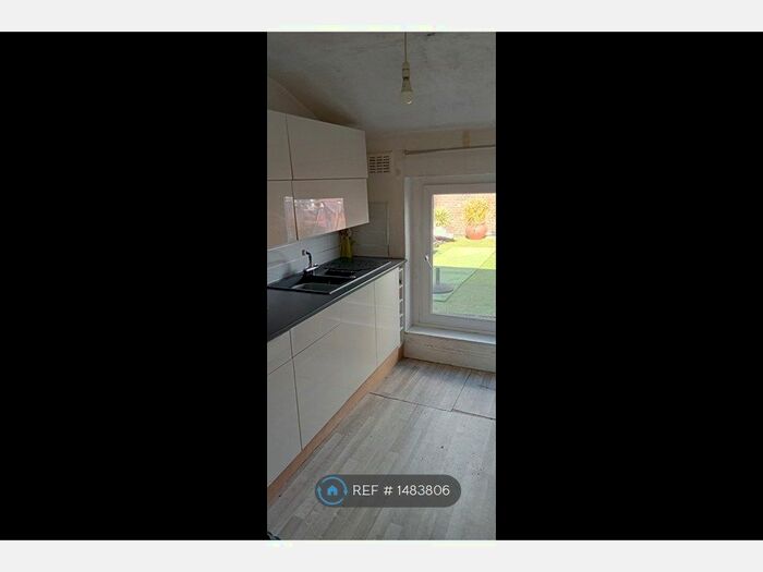 1 Bedroom Flat To Rent In Orford Lane, Warrington, WA2