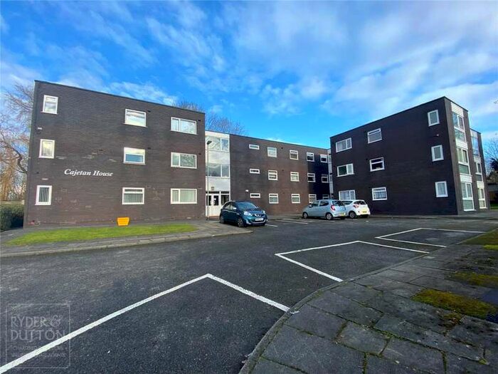 2 Bedroom Apartment To Rent In Moss Lane, Middleton, Manchester, M24