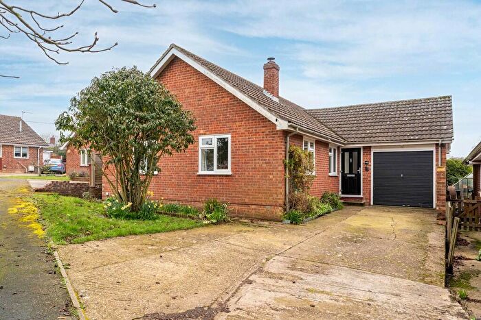 4 Bedroom Detached Bungalow To Rent In Farmerie Road, Hundon, Suffolk, CO10