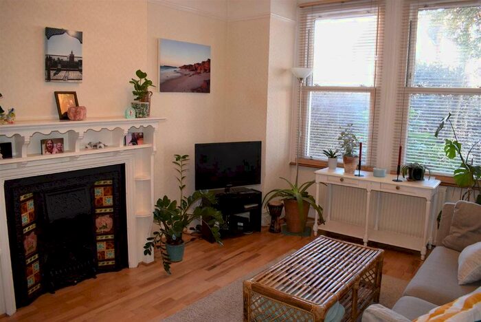 3 Bedroom Property To Rent In Birkbeck Road, London, W5