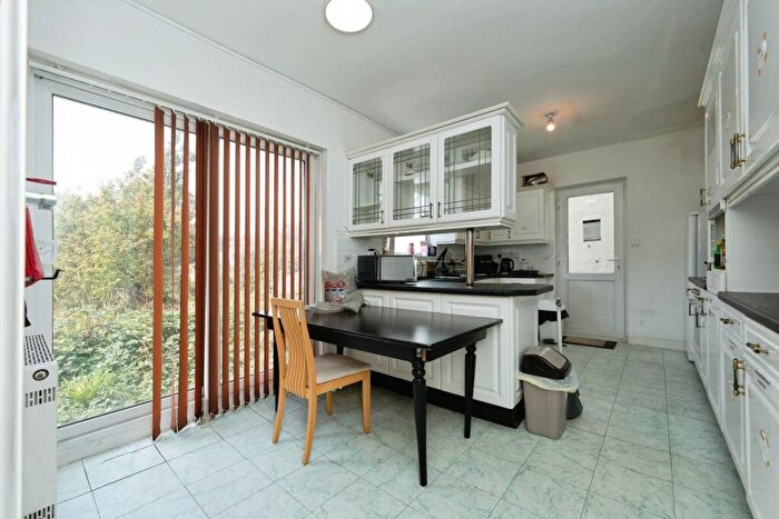 6 Bedroom Semi-Detached House For Sale In Alderton Crescent, London, NW4