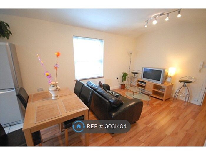 1 Bedroom Flat To Rent In Franciscan Road, London, SW17