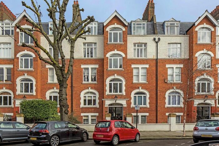 2 Bedroom Flat To Rent In Widley Road, London, W9