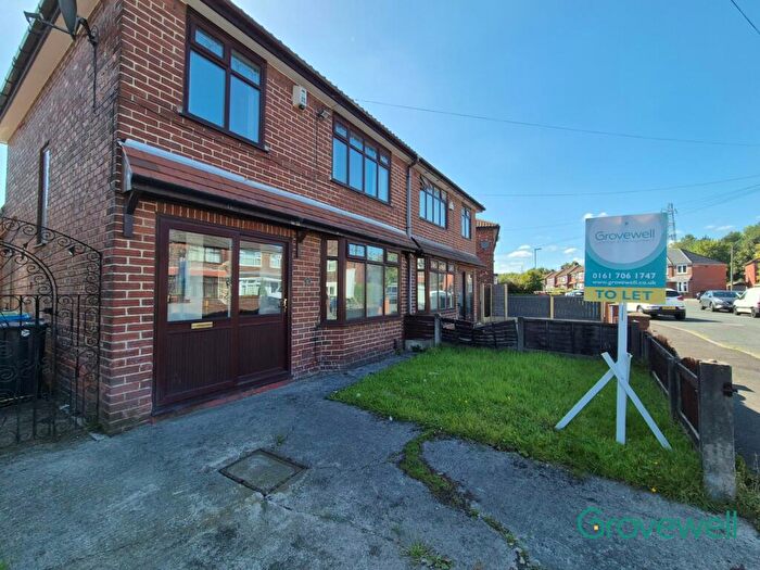 3 Bedroom Semi-Detached House To Rent In Whitegate Road, Chadderton, Oldham, OL9