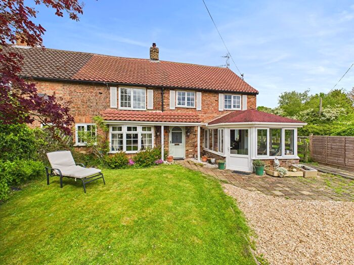 4 Bedroom Semi-detached House For Sale In Tinkers Lane, Wimbotsham, PE34