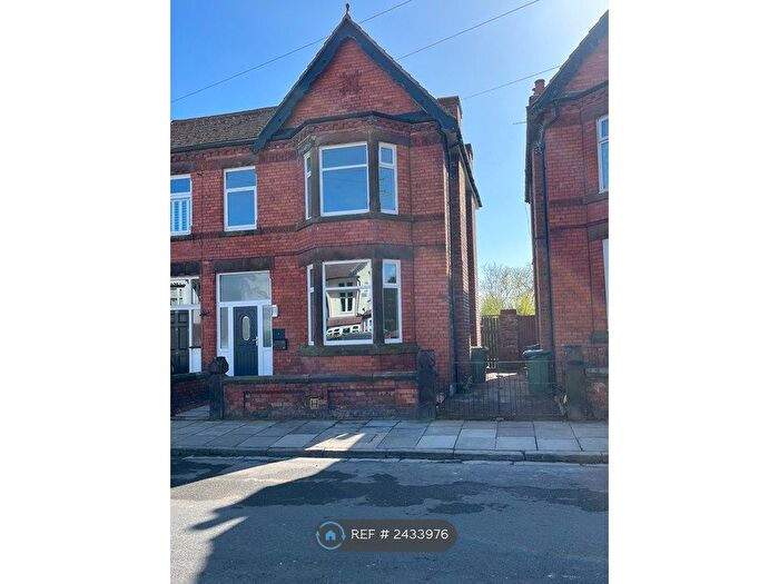 4 Bedroom Semi-Detached House To Rent In Cavendish Drive, Bebington, CH42