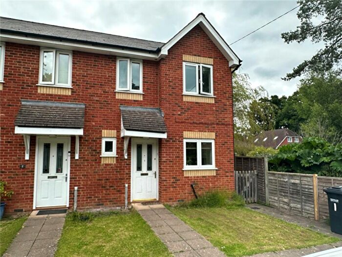 3 Bedroom Semi-Detached House To Rent In Acorn Drive, Valley Road, Chandler's Ford, Eastleigh, SO53
