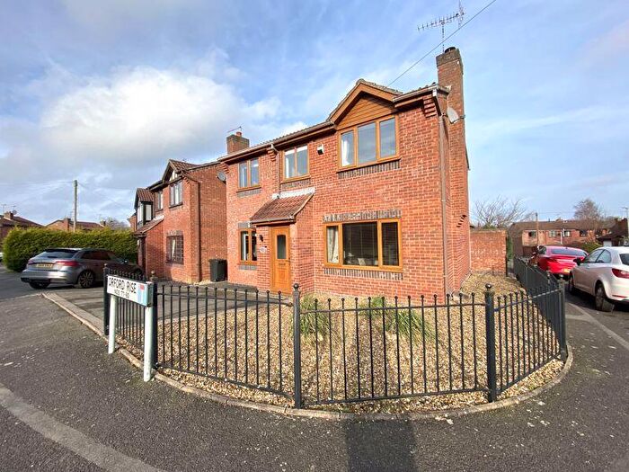 4 Bedroom Detached House For Sale In Orford Rise, Nuneaton, CV10