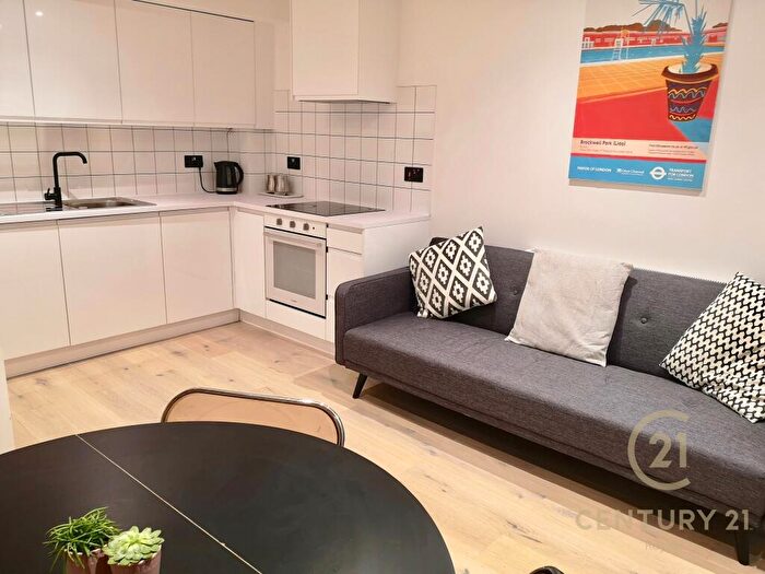 1 Bedroom Apartment To Rent In Pennack Road London, SE15
