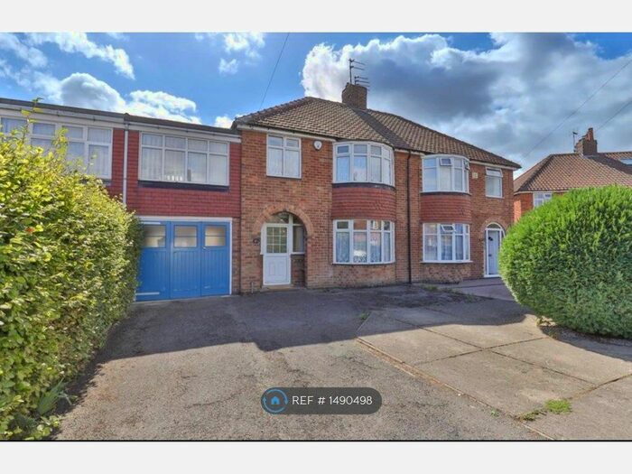 4 Bedroom Semi-Detached House To Rent In Heslington Croft, Fulford, York, YO10