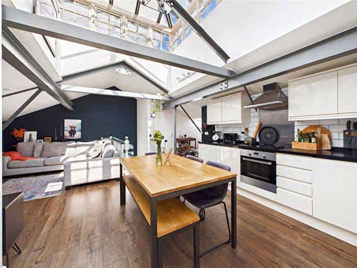 2 Bedroom Flat For Sale In Hatfield Road, Witham, Essex, CM8