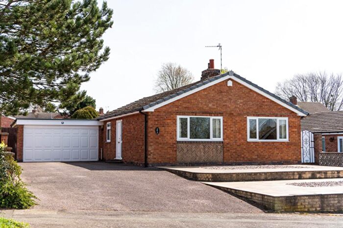 3 Bedroom Detached Bungalow For Sale In Hollies Way, Thurnby, LE7