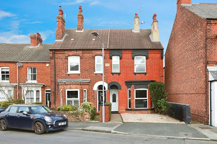 3 Bedroom Semi Detached House For Sale In Grove Lane, Retford, DN22