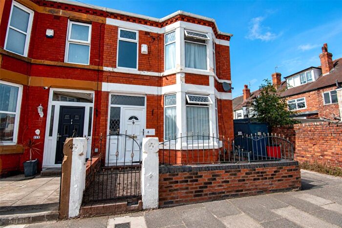 3 Bedroom End Of Terrace House For Sale In Temple Road, Birkenhead, Wirral, CH42