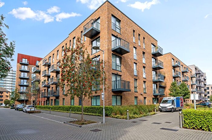 1 Bedroom Flat For Sale In Ashton Reach, Rotherhithe, SE16