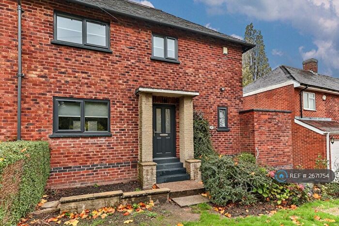 3 Bedroom Semi Detached House To Rent In Ravenscroft Road, Sheffield, S13