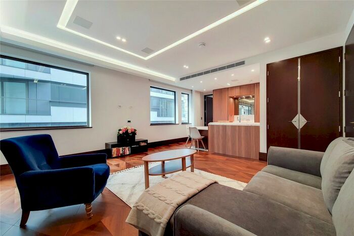 1 Bedroom Flat To Rent In Blenheim House, Crown Square, SE1