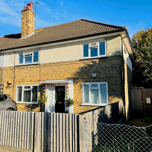 2 Bedroom Maisonette To Rent In Wheatley Road, Isleworth TW7