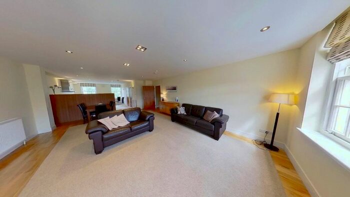 2 Bedroom Flat To Rent In Brunswick Street, City Centre, Edinburgh, EH7