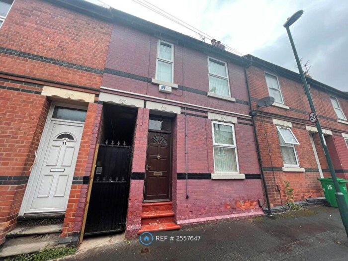 3 Bedroom Terraced House To Rent In Chandos Street, Nottingham, NG3