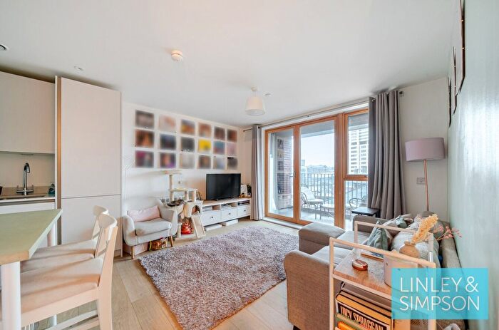 1 Bedroom Flat For Sale In Ironworks, David Street, Leeds, LS11