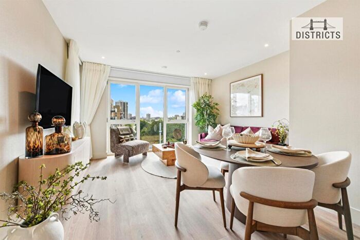 1 Bedroom Apartment For Sale In Bow Green, Bow Common Ln, E3