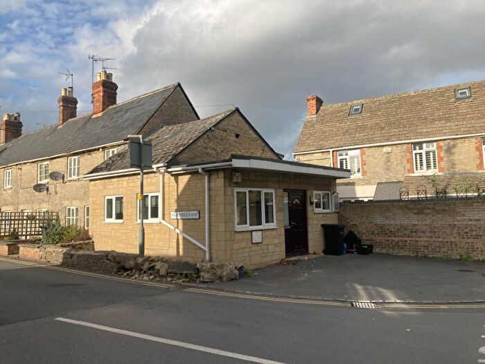 1 Bedroom Maisonette To Rent In Burford Road, Lechlade, GL7