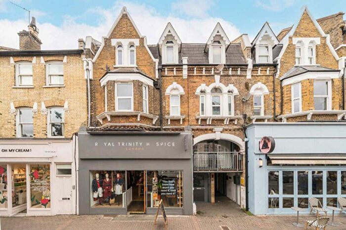 Studio To Rent In Northcote Road, Battersea, SW11