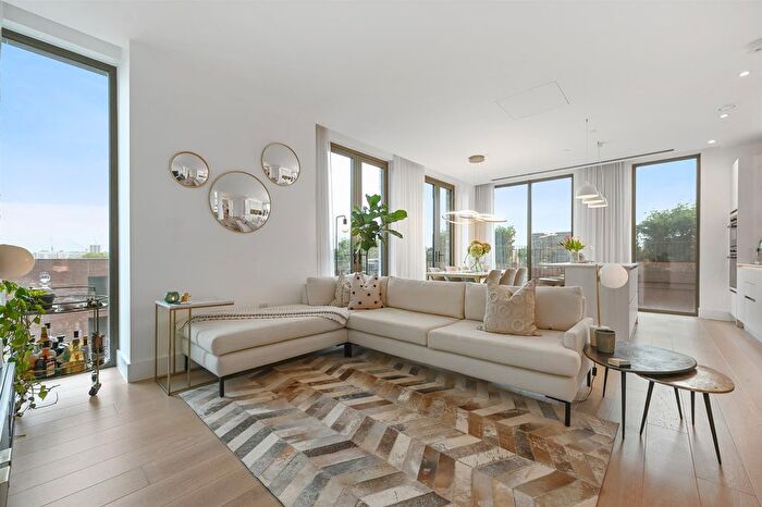 2 Bedroom Flat For Sale In Woodfield Road, London, W9