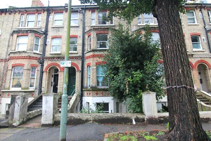 2 Bedroom Flat To Rent In Clarendon Villas, Hove, East Sussex, BN3