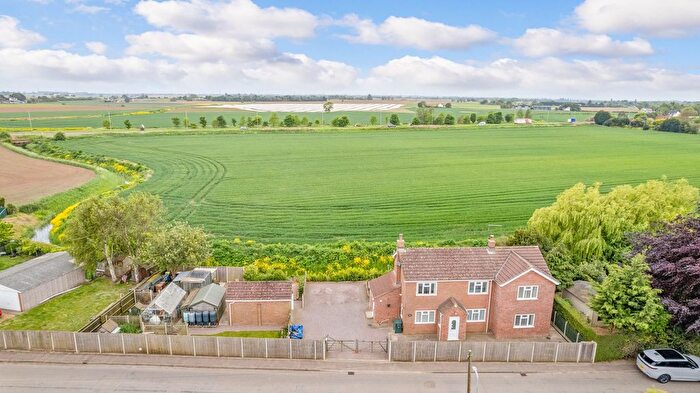 3 Bedroom Detached House For Sale In Old Main Road, Fosdyke, PE20