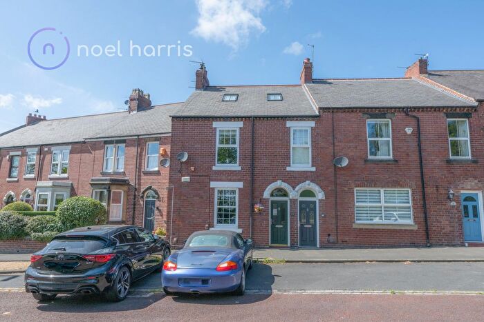 2 Bedroom Flat For Sale In Garden Terrace, Earsdon, NE25