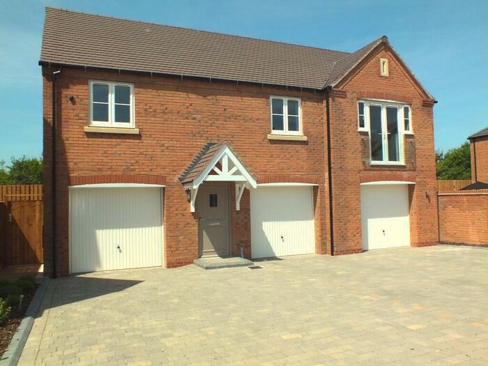 2 Bedroom Flat To Rent In Hewitt Road, Barford, CV35