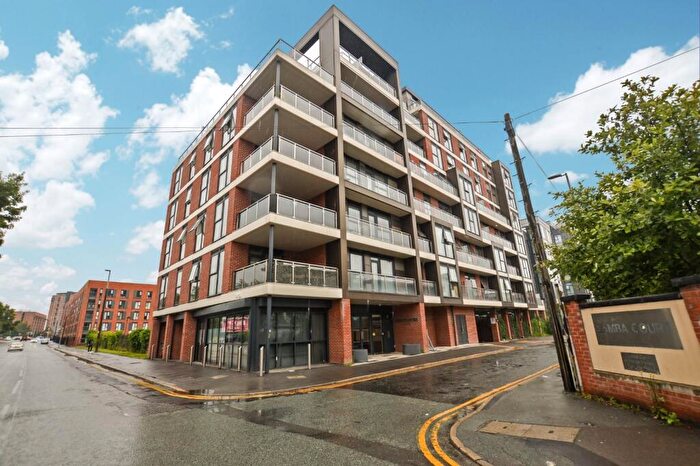 2 Bedroom Flat For Sale In Bridgewater Gate, Woden Street, Salford, Manchester City Centre, M5