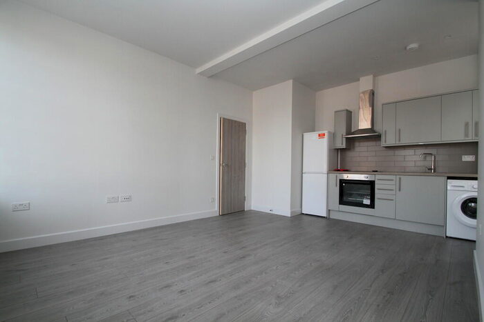 1 Bedroom Apartment To Rent In High Street, Epping, CM16