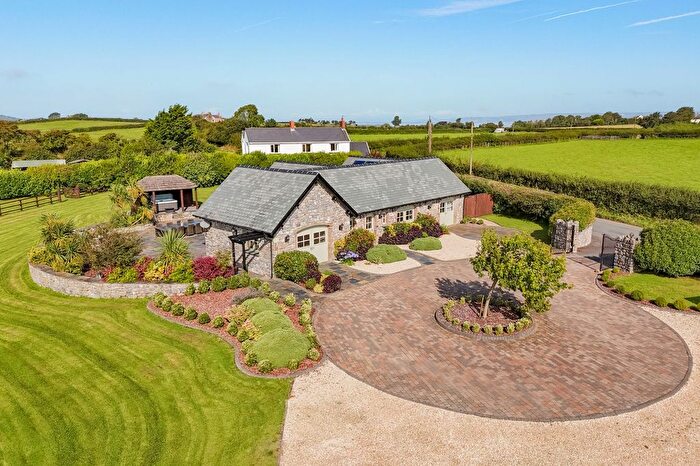 3 Bedroom Barn Conversion For Sale In Mulberry House, Llanrhidian, Swansea, SA3