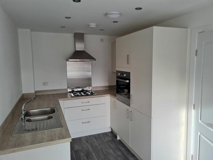 3 Bedroom Property To Rent In Pond Close, Doncaster, DN4