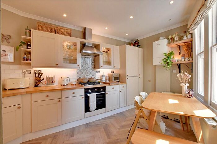 3 Bedroom End Of Terrace House To Rent In Tranquil Vale, Blackheath, London, SE3