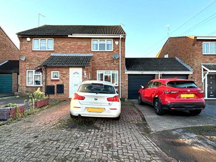 2 Bedroom Semi-Detached House To Rent In Cutworth Close, Sutton Coldfield, West Midlands, B76