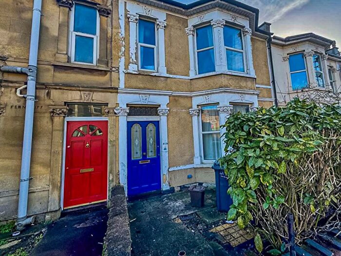 5 Bedroom House To Rent In Gloucester Road, Horfield, Bristol, BS7