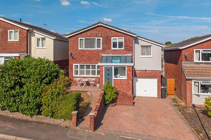 4 Bedroom Detached House For Sale In York Close, Greenmeadow, NP44