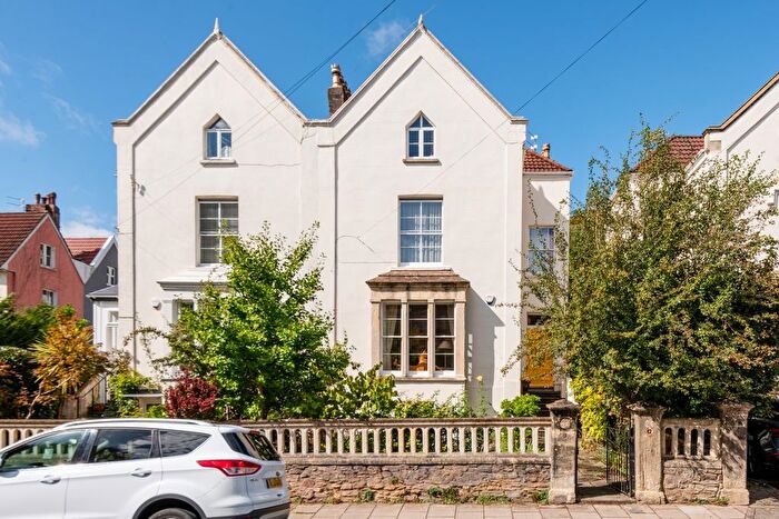6 Bedroom Semi-Detached House For Sale In Wellington Park, Clifton, Bristol, BS8