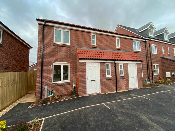 3 Bedroom Property To Rent In Knight Lane, Monkton Heathfield, Taunton TA2