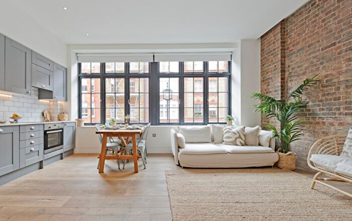 2 Bedroom Flat To Rent In Great Titchfield Street, Fitzrovia, W1W