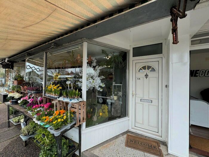 3 Bedroom Flat To Rent In Fairmile Road, Christchurch, Dorset, BH23