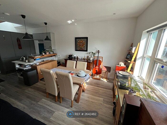 1 Bedroom Flat To Rent In John Street, Tunbridge Wells, TN4