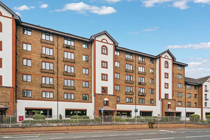 2 Bedroom Flat To Rent In Sopwith Way, Kingston Upon Thames, KT2