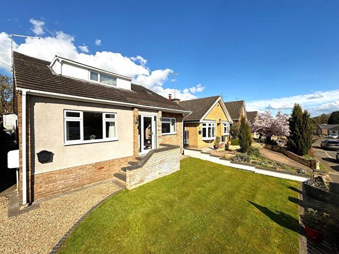 3 Bedroom Detached House For Sale In Hillside Crescent, Weldon, Corby, NN17